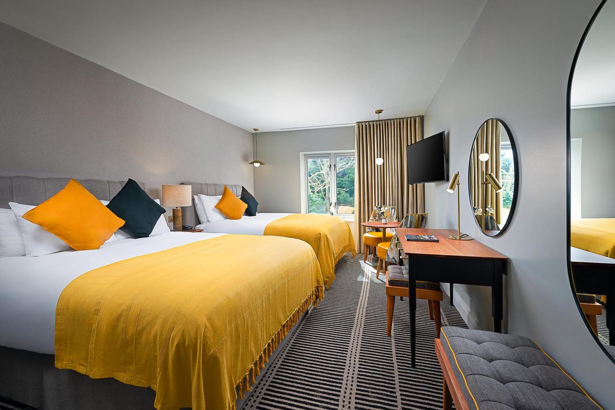 เดอะ พาร์คาวอน โฮเทล Hotel คิลลาร์นีย์ ภายนอก รูปภาพ