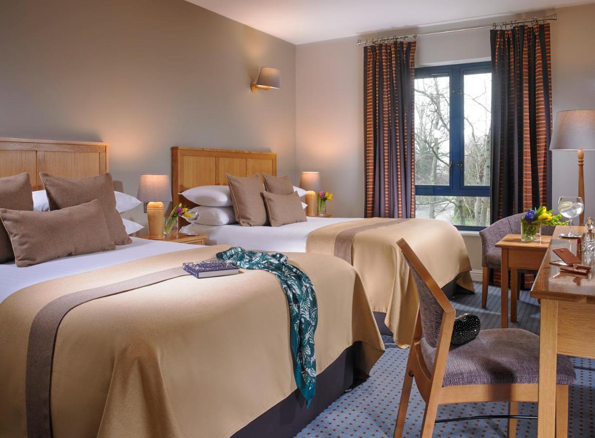 เดอะ พาร์คาวอน โฮเทล Hotel คิลลาร์นีย์ ภายนอก รูปภาพ